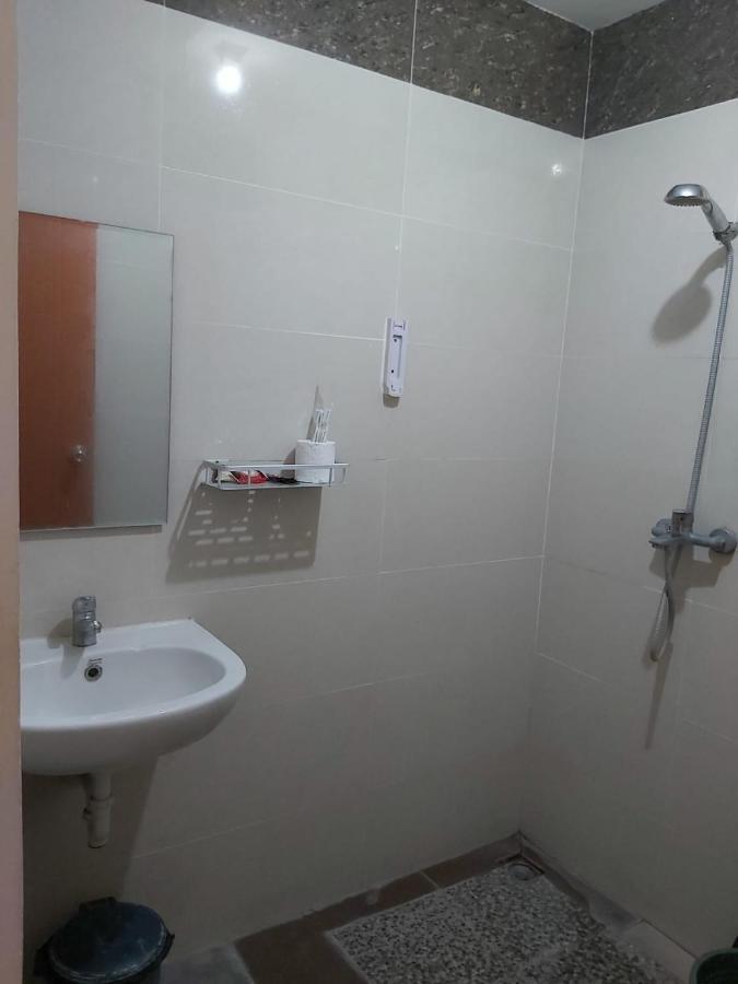 Hotel Larensia Labuan Bajo Ruang foto