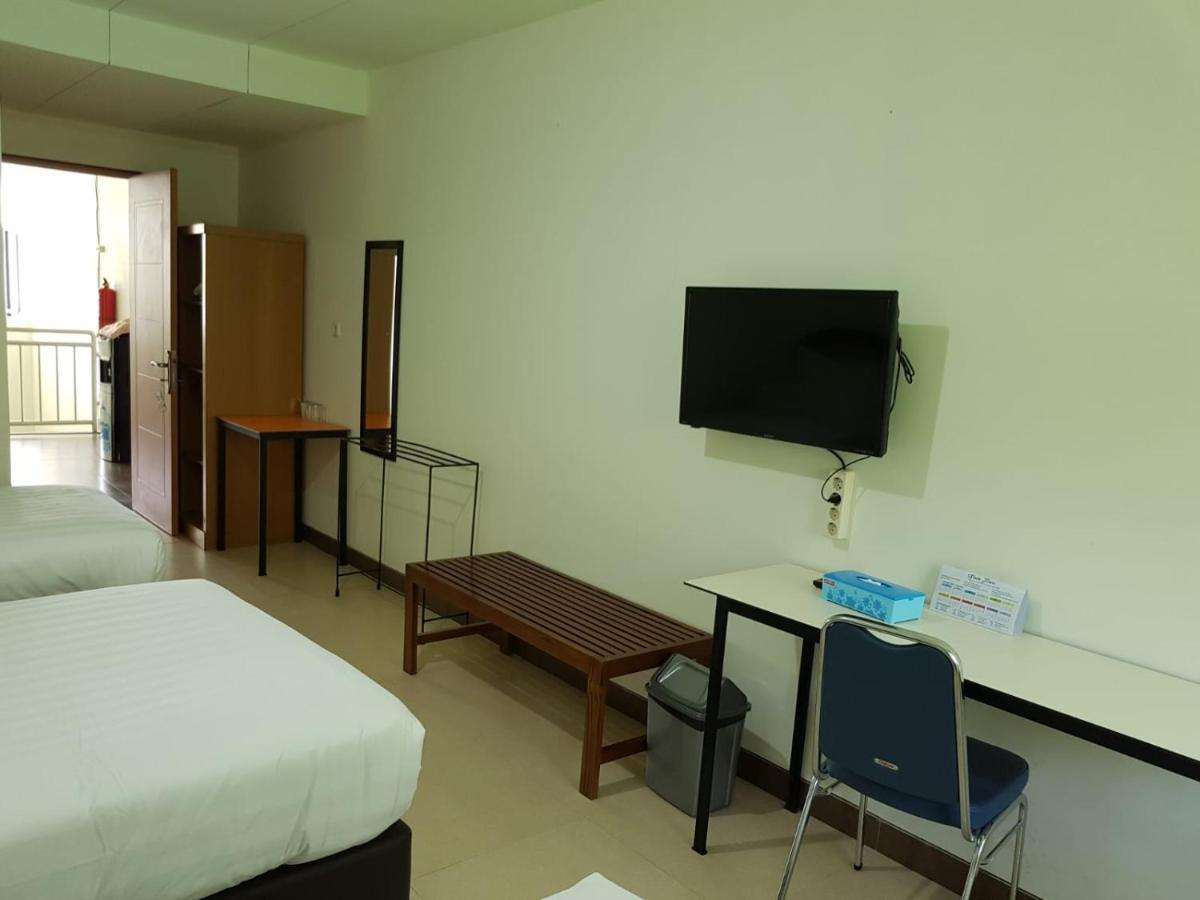 Hotel Larensia Labuan Bajo Ruang foto